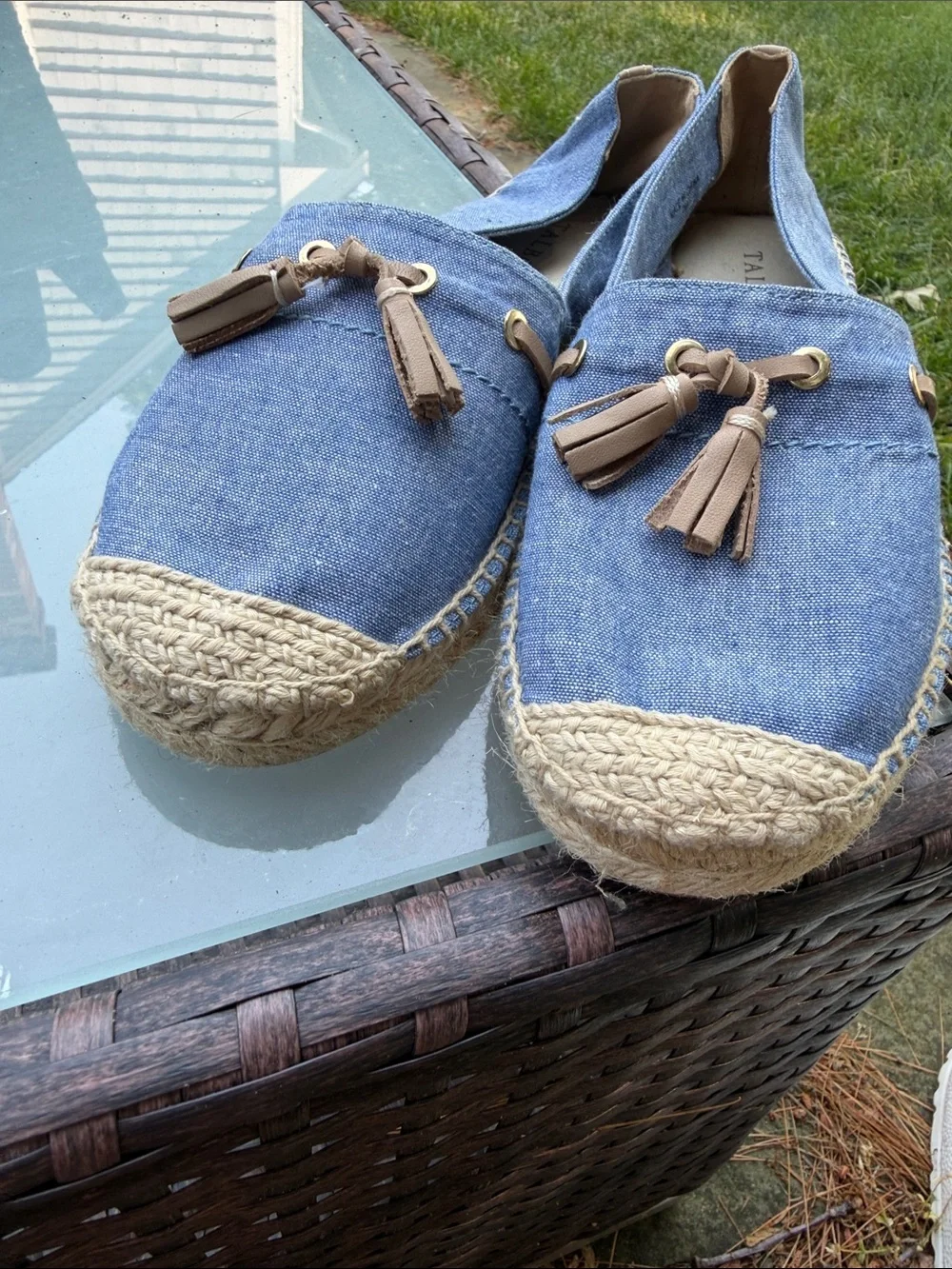 Talbots Blue Espadrille Flats with Tan Tassels Like New !  Size 7